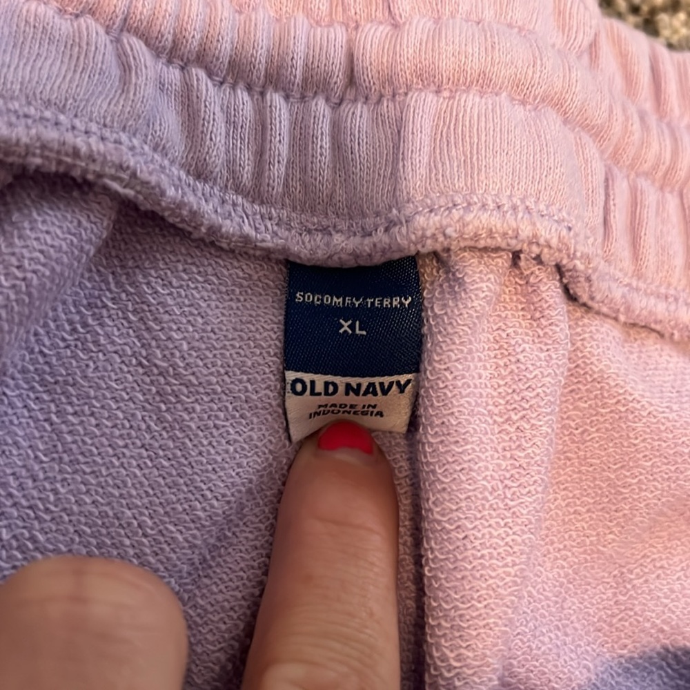 Women’s Sweatpant Shorts - Picture 2 of 2